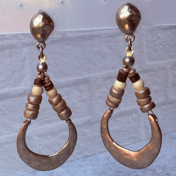 Y2K Chico’s Mixed Metal Crescent Drop Earrings Bead Accents Witchy Aesthetic NOS - Picture 3 of 7